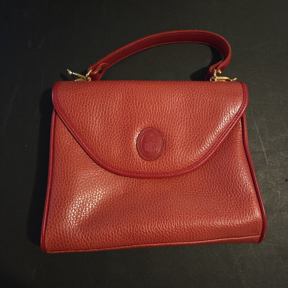 Chic Red Leather Shoulder Bag
